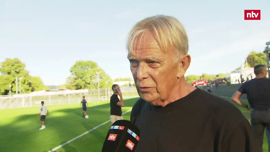 Volker Finke und seine Empfehlung eines Mittelmeer-Trainers