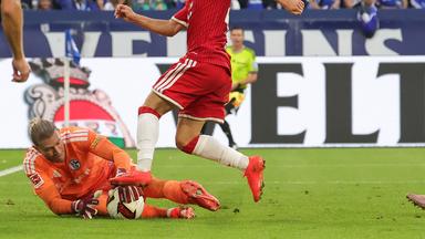 Bayern München stolpert gegen Schalke: Karius brilliert
