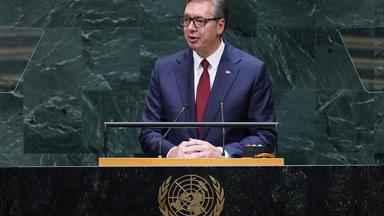 Serbiens Präsident Vucic tritt zurück und strebt nach neuen Aufgaben