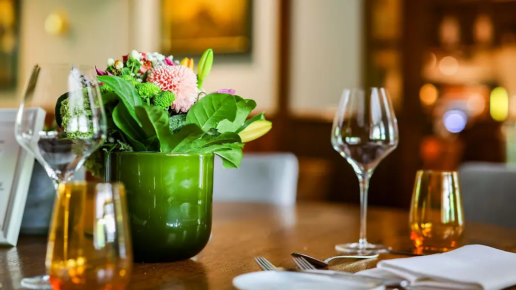 Recht im Alltag: Wer zahlt die Restaurantrechnung?