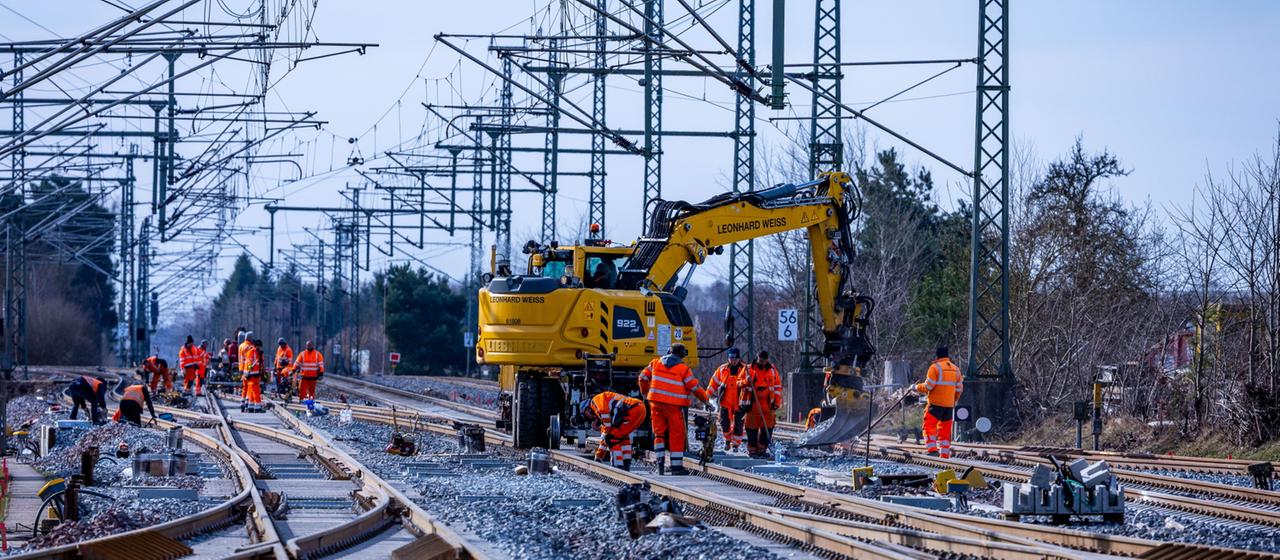Bund plant umfassende Sanierung der Bahn