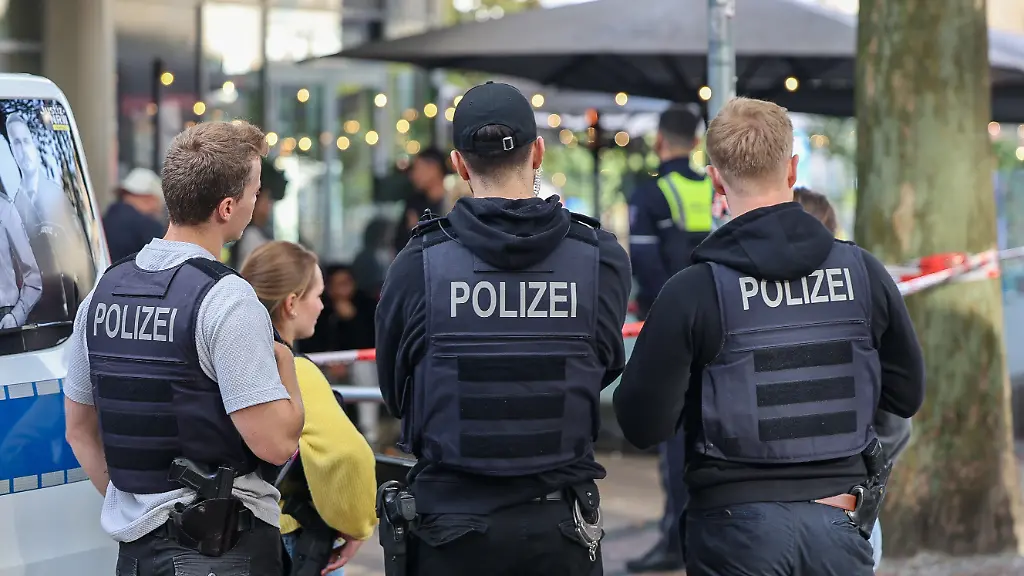 Polizei sucht flüchtigen Häftling nach Befreiung