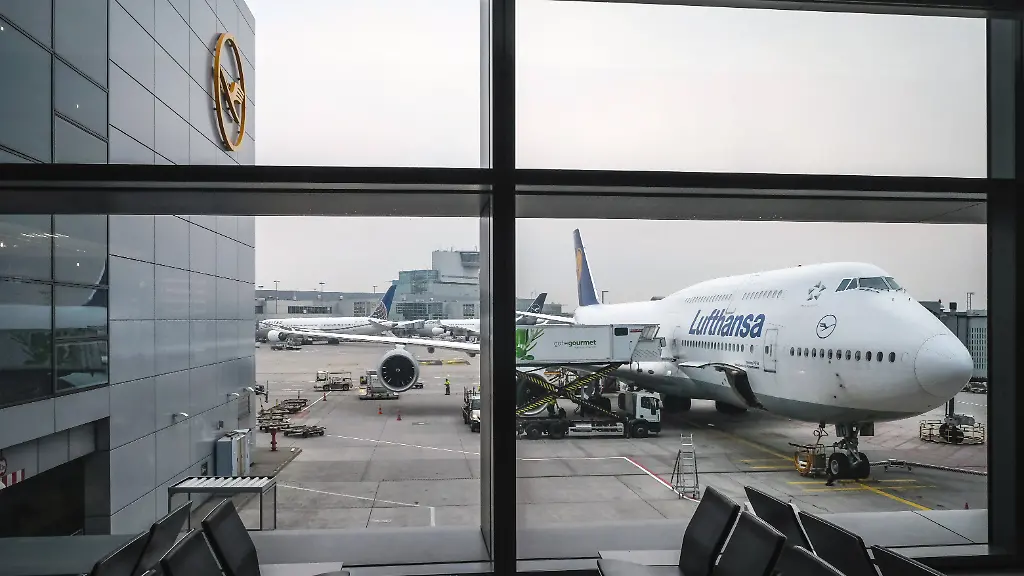 Kerosinknappheit in Frankfurt: Lufthansa ergreift Maßnahmen