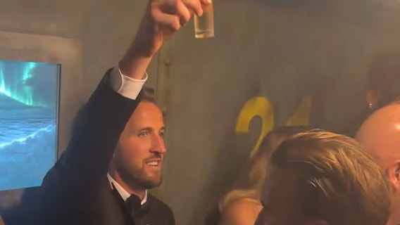 Harry Kane feiert ausgelassen als Ballon-d’Or-Sieger