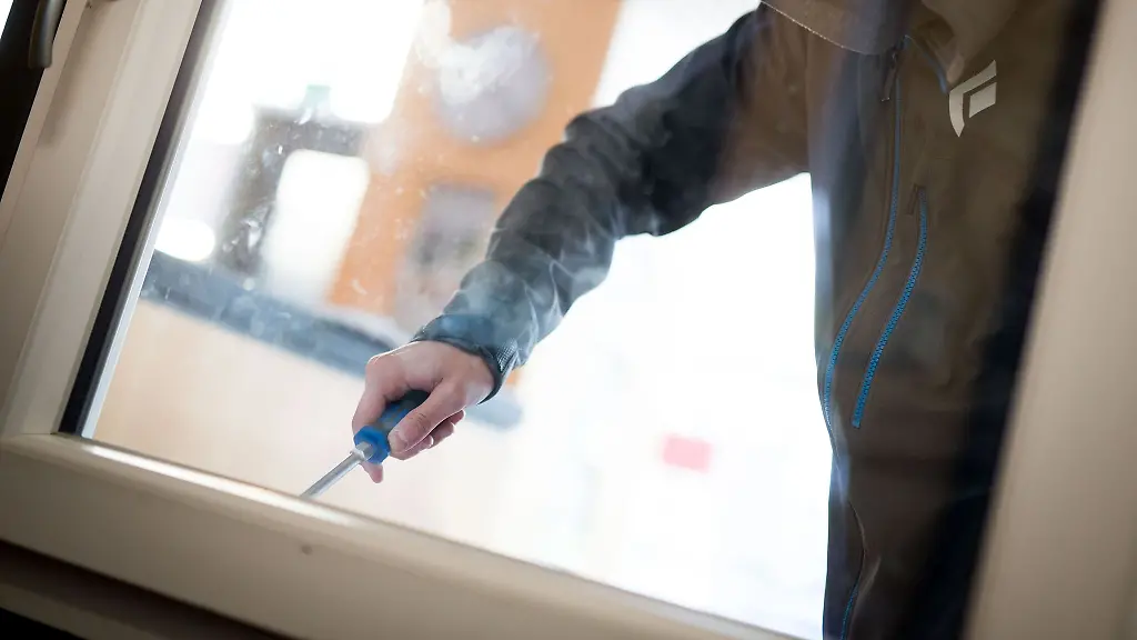 So schützen Sie Ihre Fenster und Türen vor Einbrechern