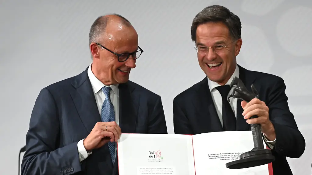 Preisverleihung und Kontroversen um den Westfälischen Friedenspreis