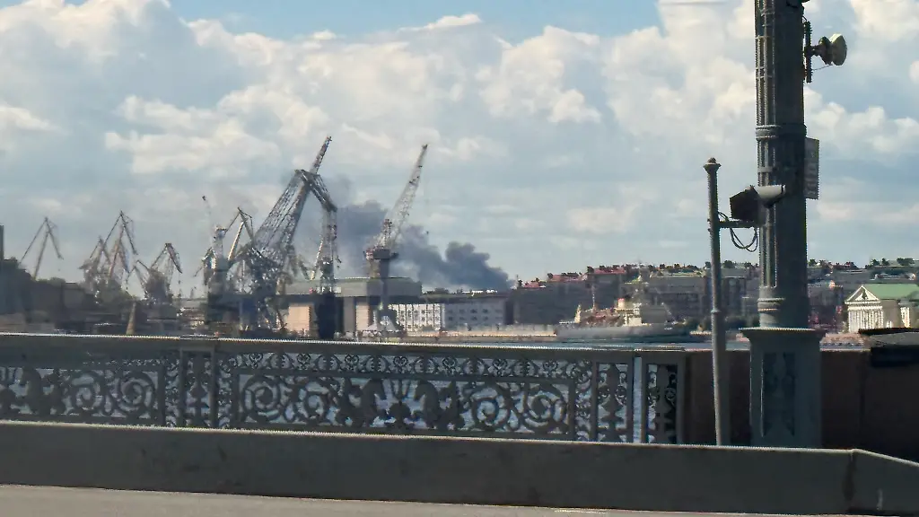 Ukraine greift St. Petersburg an