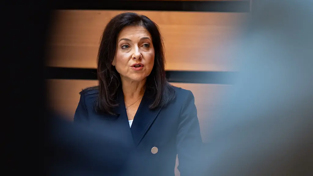 Linke zieht gegen Ministeriums-Account vor Gericht