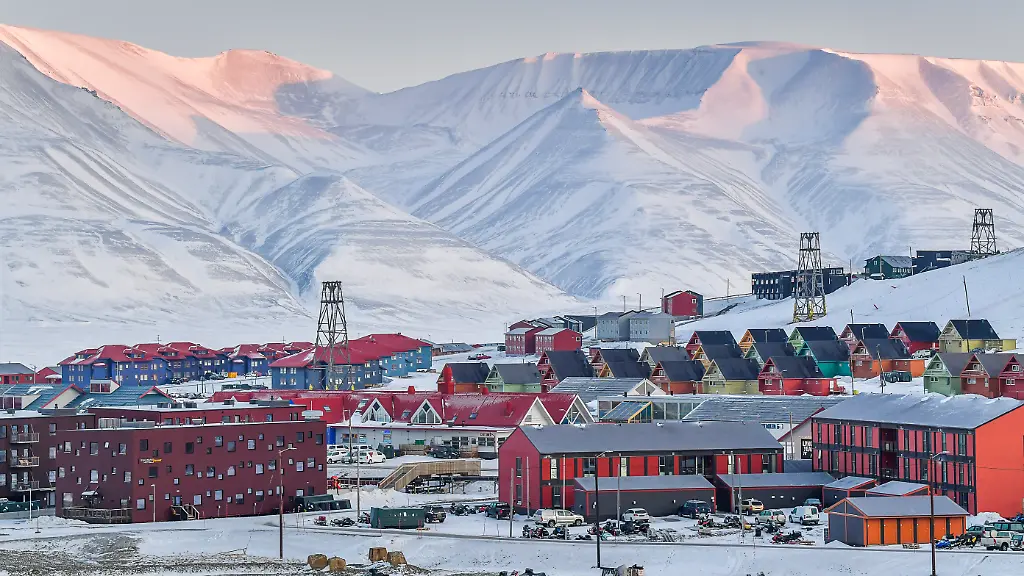 Trinkwasserkrise in Longyearbyen: Klimawandel und Schwermetallbelastung