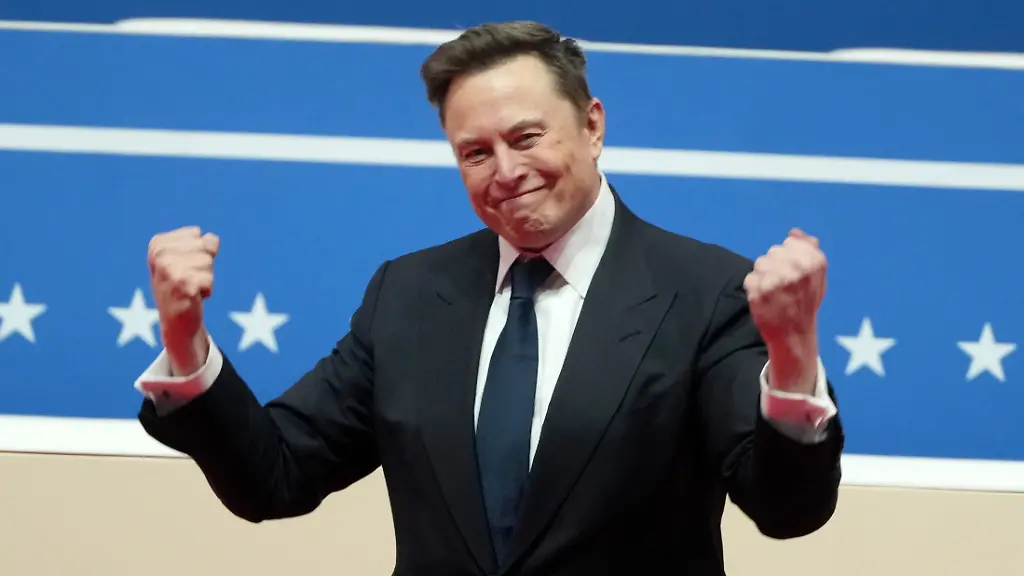 Elon Musk bestätigt mögliche Fusion von Tesla und SpaceX