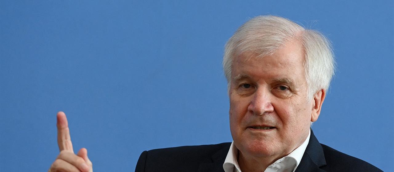 Kritik an Friedrich Merz von Ex-CSU-Chef Seehofer