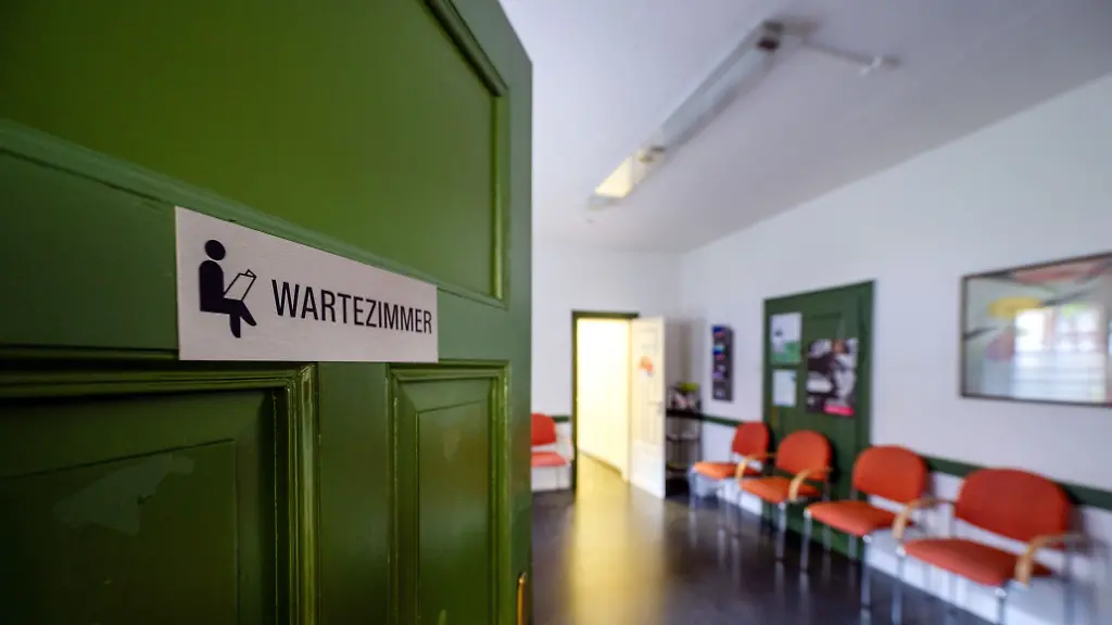 Krankenkassen beschuldigen Ärzte der Angstmache bei Terminen