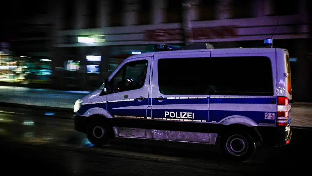 Polizeiaktion gegen mutmaßliche Prüfungsbetrüger