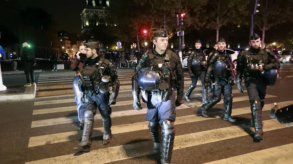 Frankreich plant neue Ausgangssperren nach Unruhen
