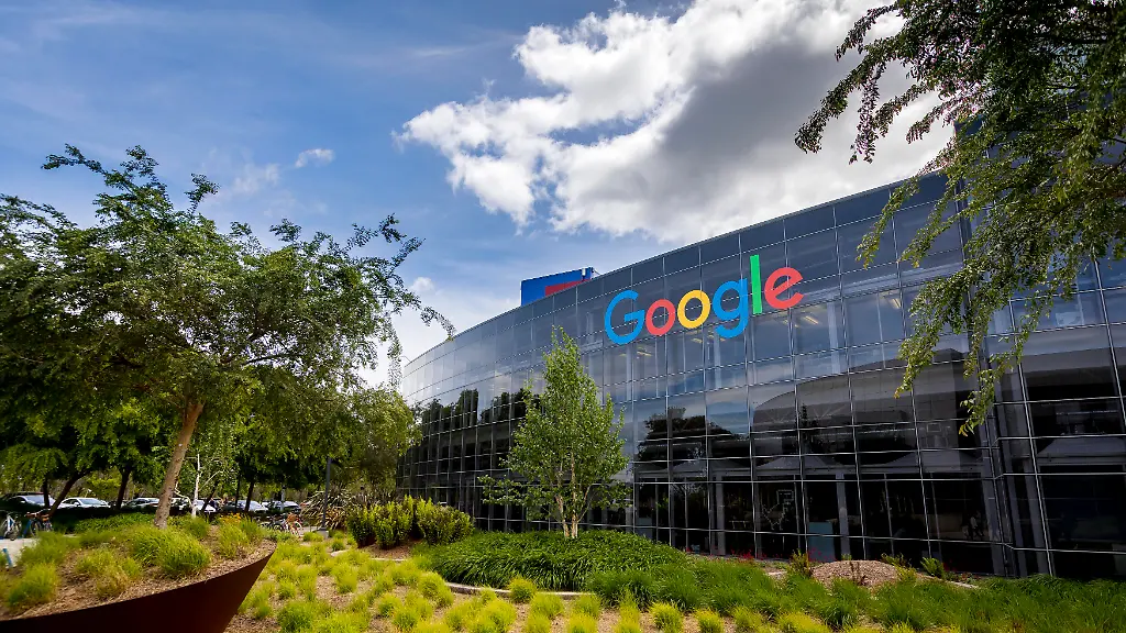 Alphabet’s historic market value loss raises investor concerns
