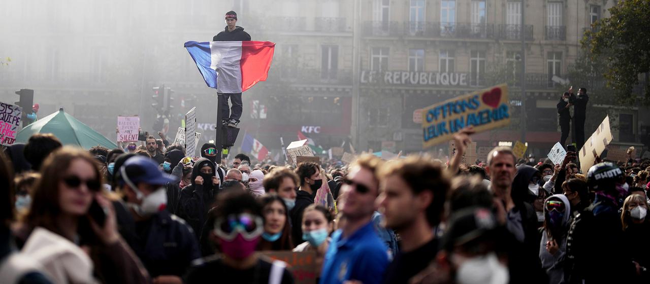 Fehlleitende Inhalte bei Protesten in Frankreich
