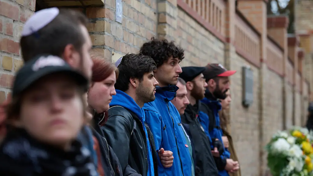 Morddrohungen gegen Jüdische Studenten nach Protest gegen AfD-Politiker