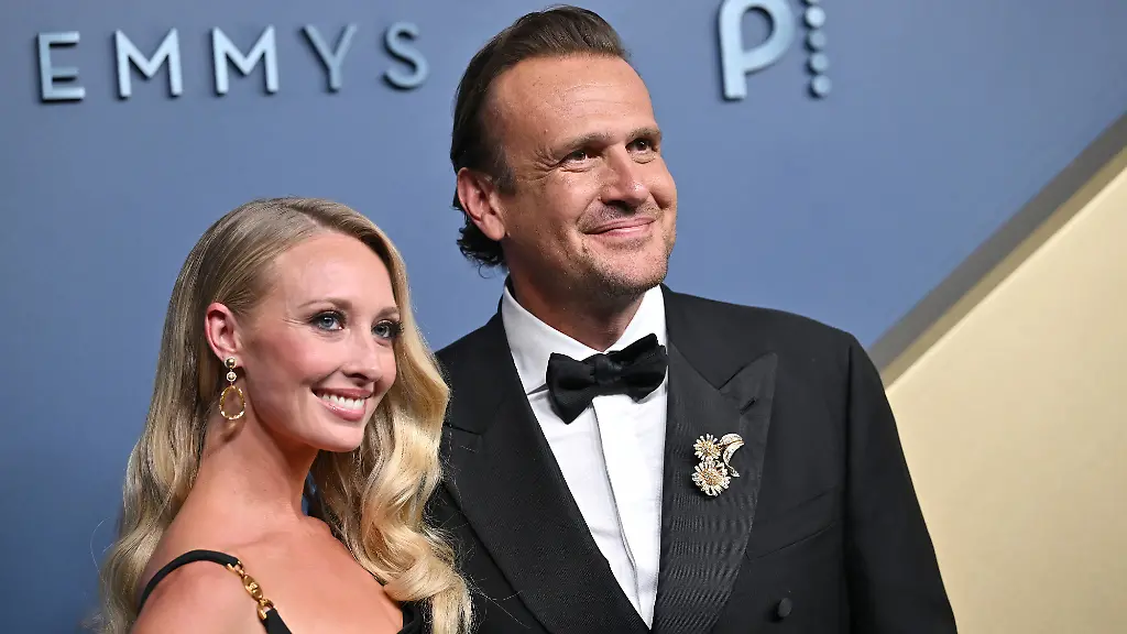 Jason Segel und Kayla Radomski feiern Hochzeit in Kalifornien