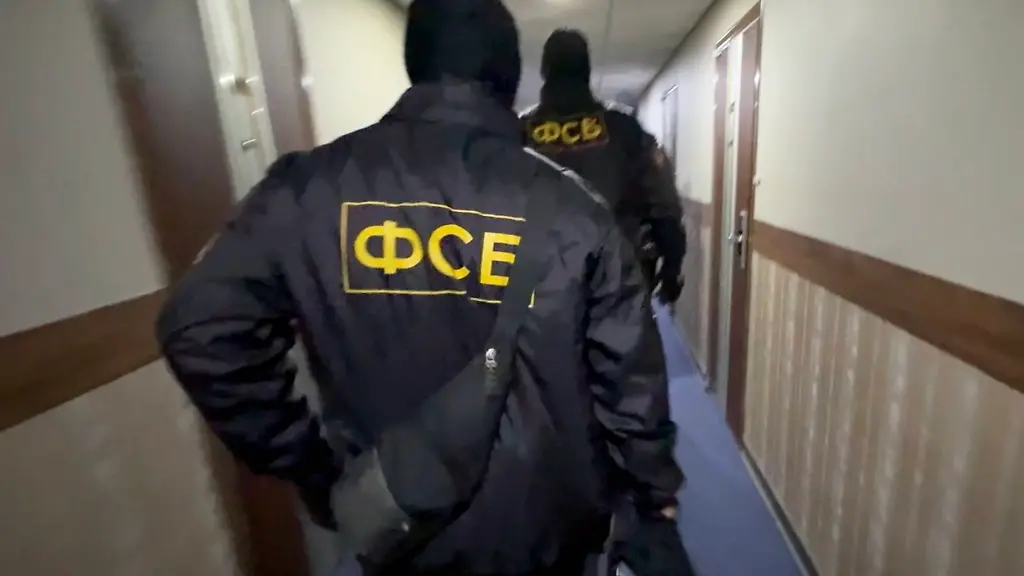 Verhaftung eines mutmaßlichen Ex-Bundeswehrsoldaten durch den FSB